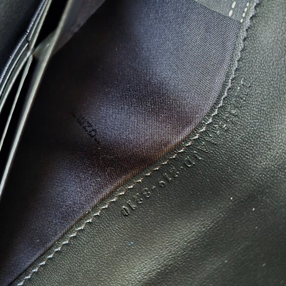 Fendi Chain wallet - Picture 8 of 10